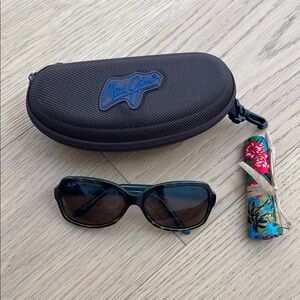 Maui Jim Black Cloud Break STG-SG MJ700-10P Sunglasses